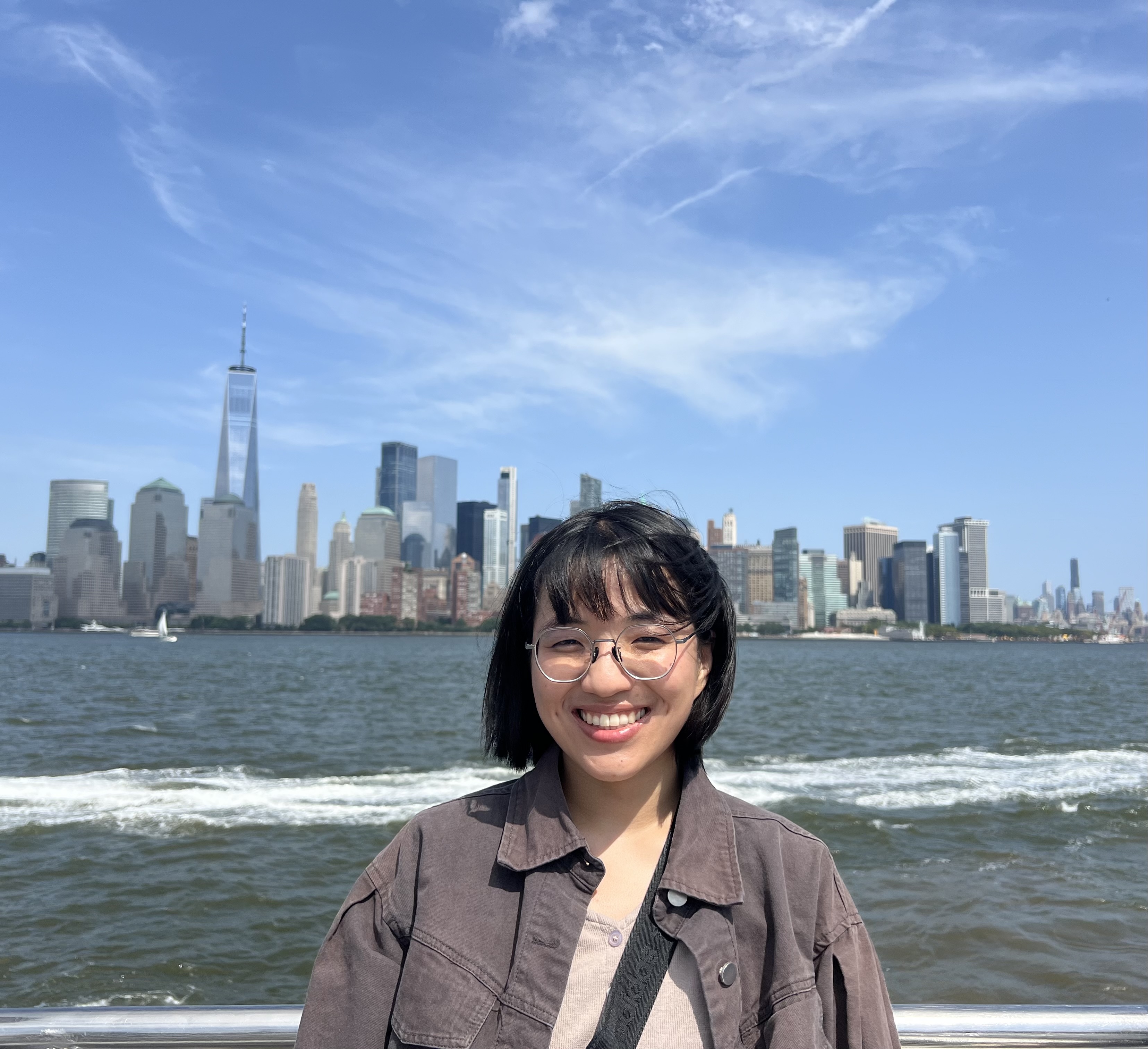 江育綺助理教授